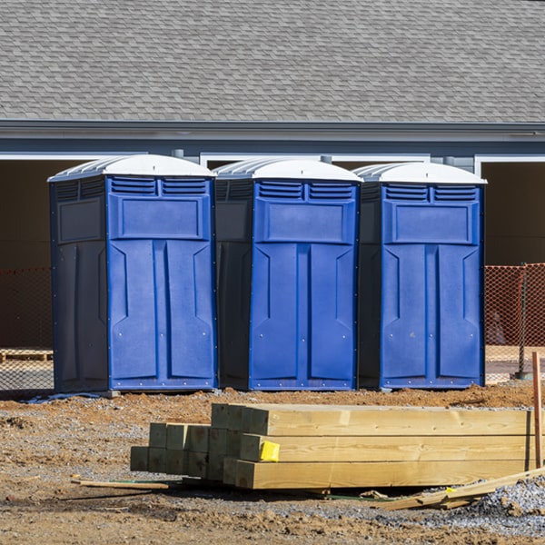 how can i report damages or issues with the porta potties during my rental period in Centropolis Kansas